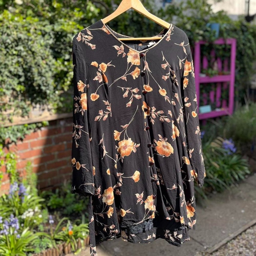 Womens Black and Yellow Dress